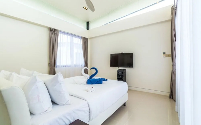Laguna Park Villas