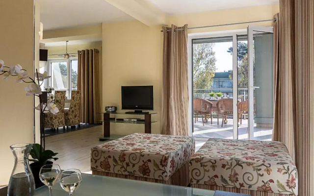 VacationClub - Rezydencja Bursztyn Apartament 31
