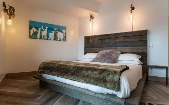 Blackstone B&B
