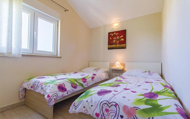 Beautiful Home in Pomer With Wifi and 2 Bedrooms