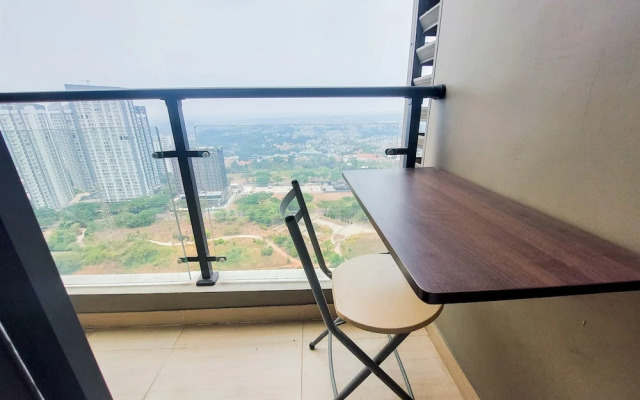 Cozy Living And Comfy Studio Sky House Bsd Apartment