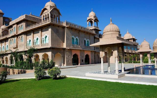 Отель Fairmont Jaipur вид на фасад