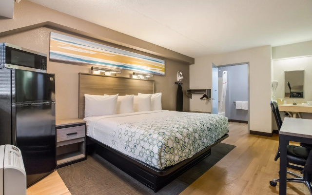 HomeTowne Studios By Red Roof Princeton – Ewing/ Lawrenceville