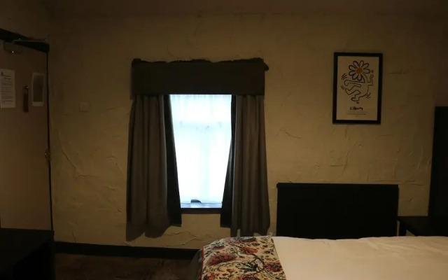 Black Dog Inn