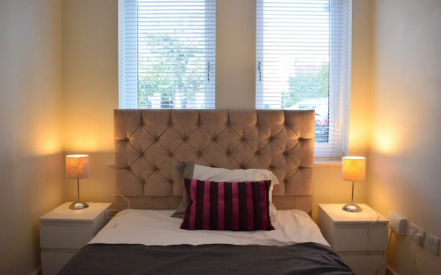 3 Bedroom Apartment in West London