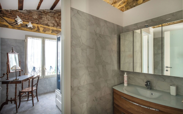 Alloro House with Terrace by Wonderful Italy