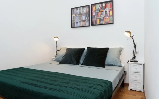 Design flat near the City Center