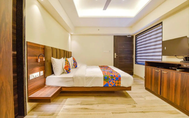 Fabhotel Prime Pink City Park