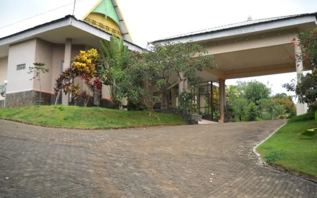 Banaran 9 Resort