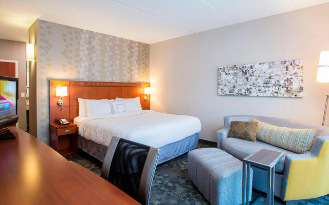 Courtyard by Marriott Rochester Brighton