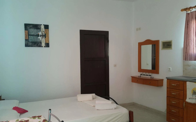 Lindos centre studios