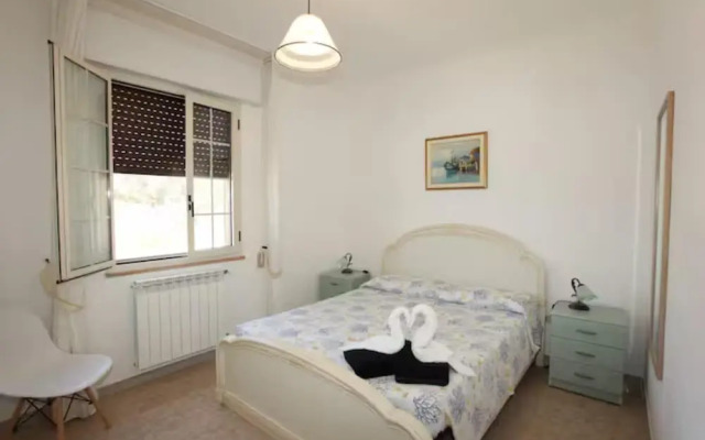 Felloniche Apartment Sea View