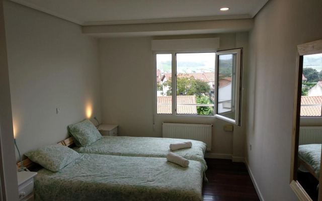 Bonito duplex cerca de la playa y de Santander