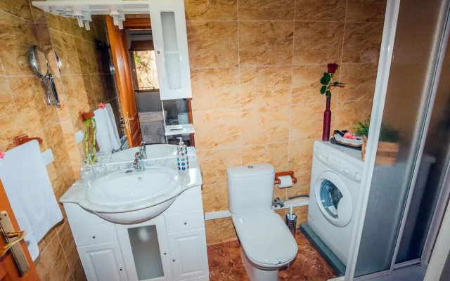 Modern Apartment in Riello with Hot Tub