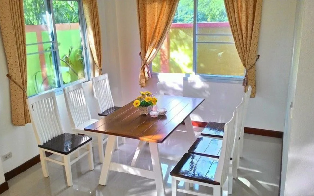 Orange Villa