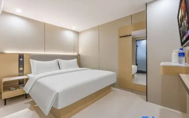 Guangtai Residence Hotel (Zhongda Fabric Market)