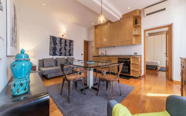 Piazza di Spagna Stylish Flat