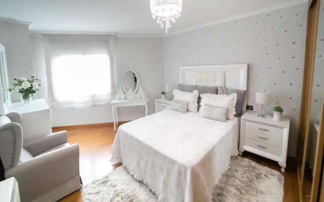 Precioso apartamento con parking en Vilagarcía