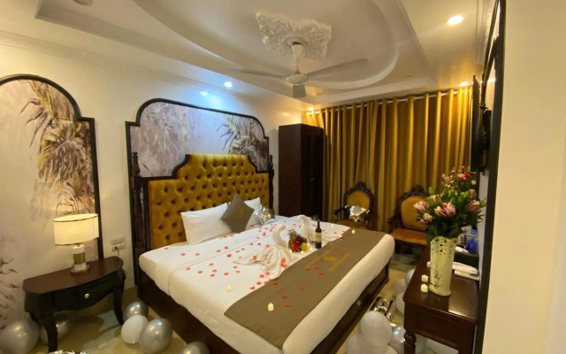 Nam Cường X Hotel