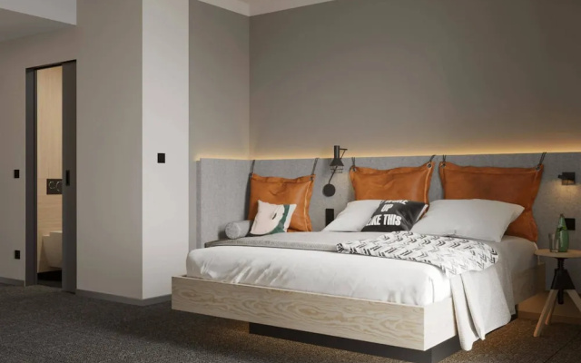 Отель Moxy Kaunas Center
