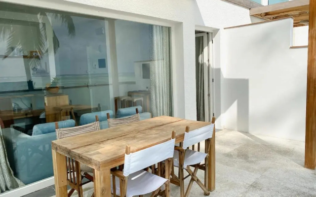 Ocean View Junior Suite Tatu ZanzibarHouses
