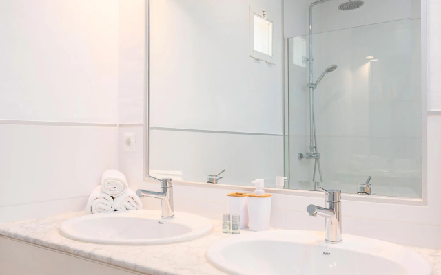 Stunning Penthouse with Large Private Terrace. Plaza Marina