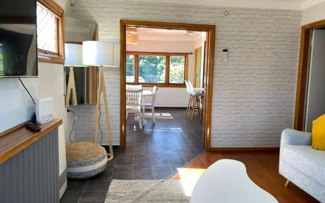 Central City Art Deco 2 Bedroom House