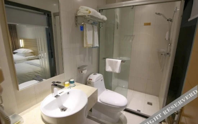 City Comfort Inn Hotel (Nanchang Tengwang Pavilion Subway Station)