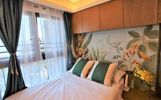 Interact China Fine Condo - Shenzhen Bay