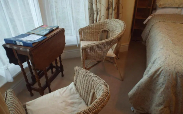 Pendyffryn Manor Bed & Breakfast