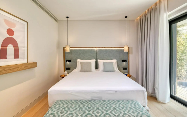 Vathi Cove Luxury Resort & Spa