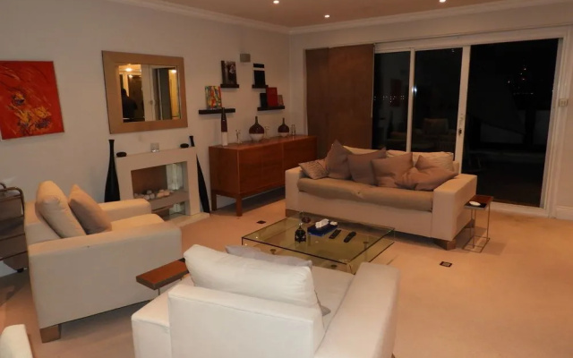 The Knightsbridge Park Tower Apt