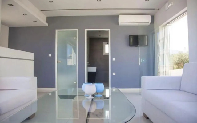 Saradari Beach Hotel - Adults Only