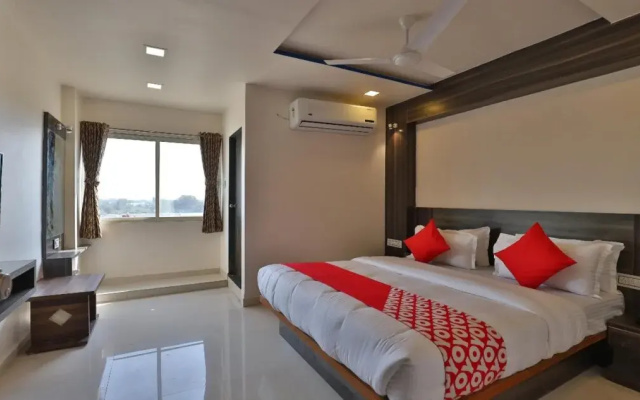 Hotel Meridan Palace By OYO Rooms