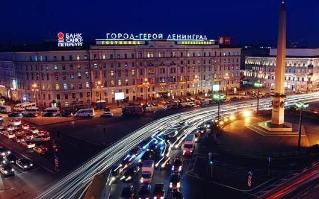 Отель GoodRest на Канале Грибоедова Санкт-Петербург вид на фасад