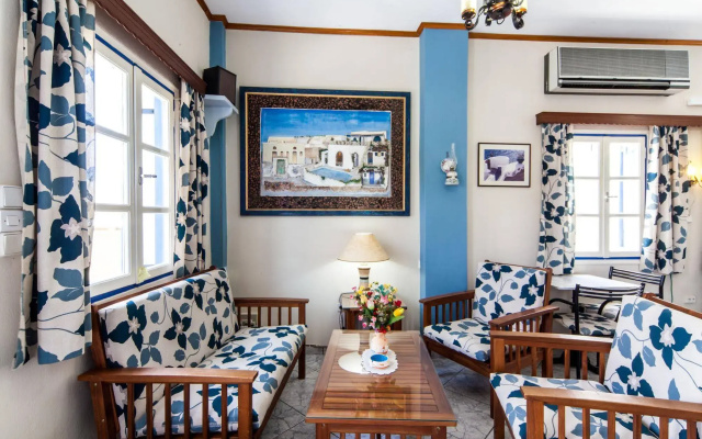 Akis Hotel