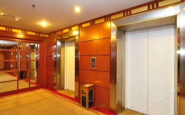 Longma Hotel