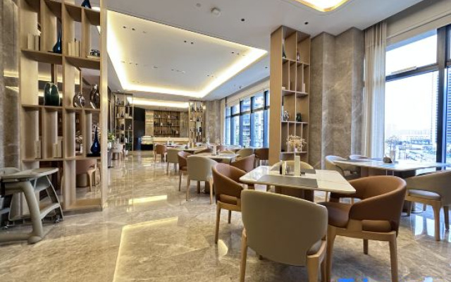 Hangzhou Young Land  Hotel