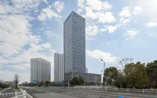 Ji Hotel (Tongxiang Wenhua South Road Branch)