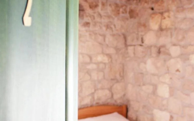 House Ivancic