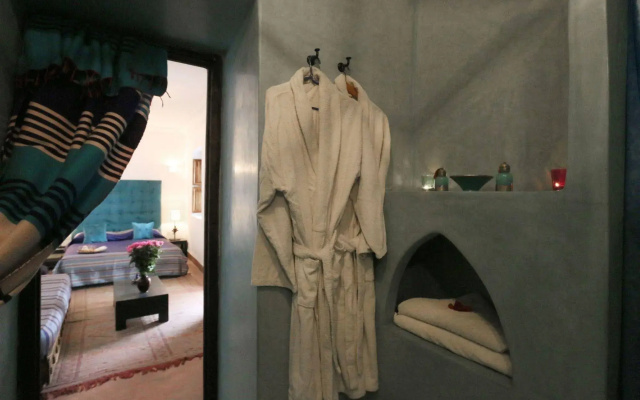 Riad Al Anouwar