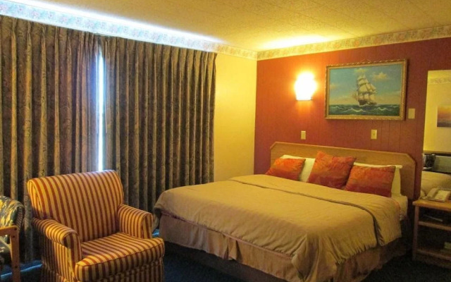 Town Chalet Motel