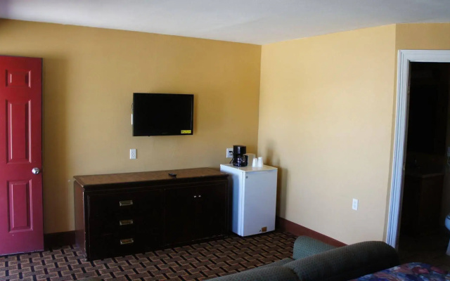 OYO Hotel Atoka