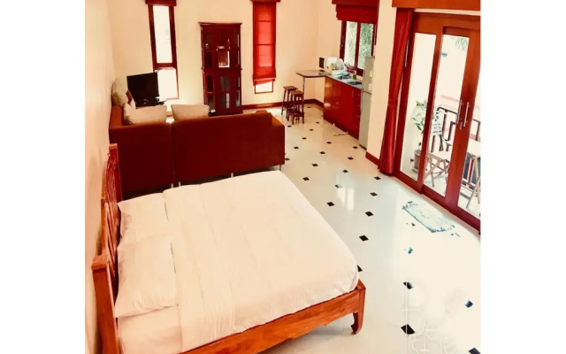 Punyapha Beach Villa