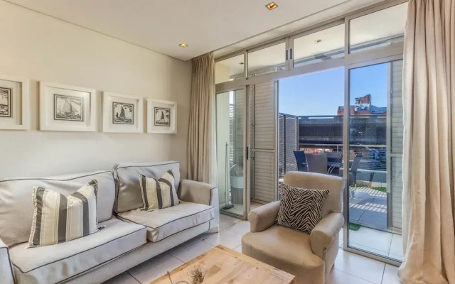 De Waterkant Studio Apartment, Fully Furnished and Equipped No0803