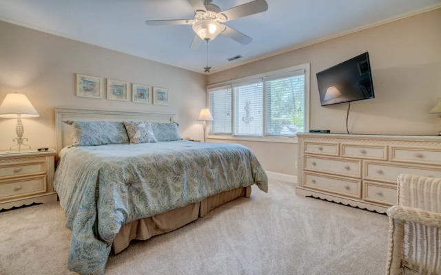 Woodbine Villas 51 by Vtrips