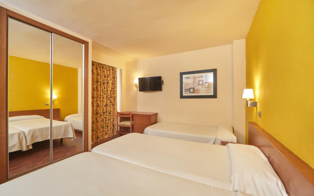 MLL Blue Bay Hotel