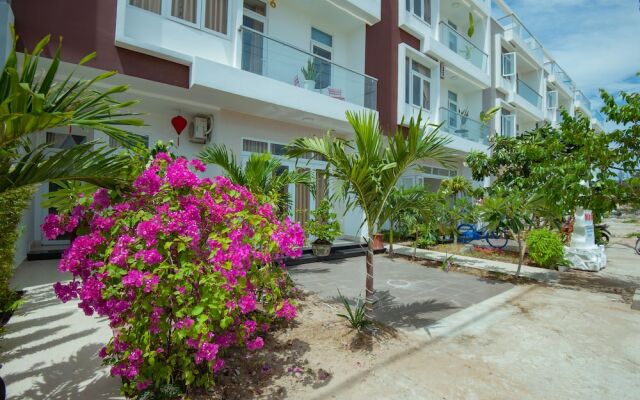 Отель Yellow Daisy Villa вид на фасад