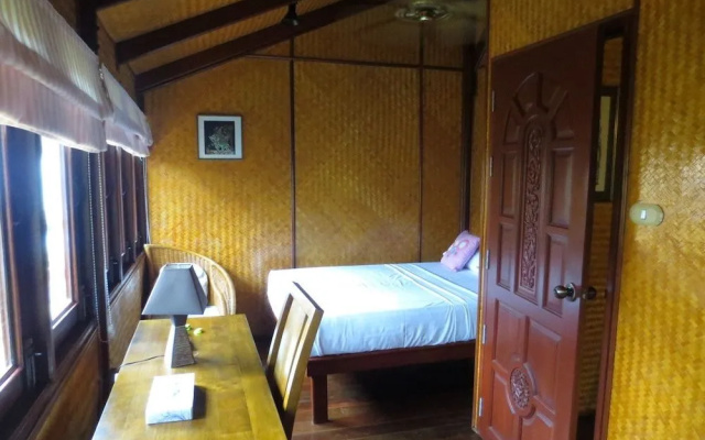 Petchpailin Resort