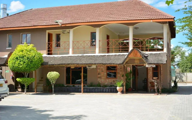 Three Tree Hotel
